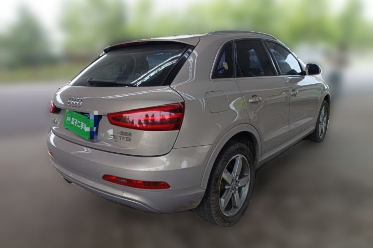 Used Audi Q3 2015 35 TFSI Comfort Model Rear Right 45 Deg