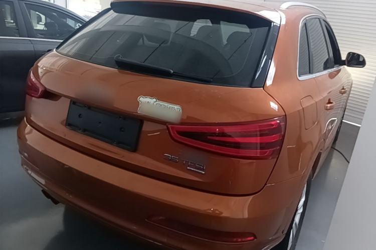 Used Audi Q3 2015 35 TFSI quattro Technology Edition Rear Right 45 Deg