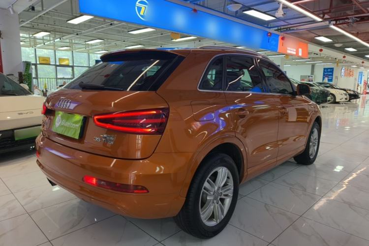 Used Audi Q3 2015 35 TFSI Comfort Model Rear Right 45 Deg