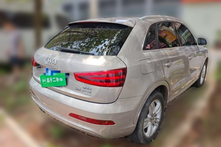Used Audi Q3 2015 35 TFSI quattro Comfort model Rear Right 45 Deg