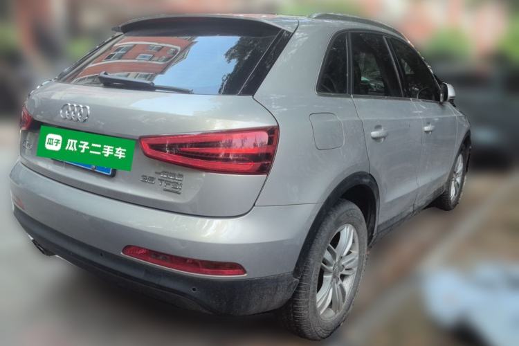 Used Audi Q3 2015 35 TFSI quattro Comfort model Rear Right 45 Deg