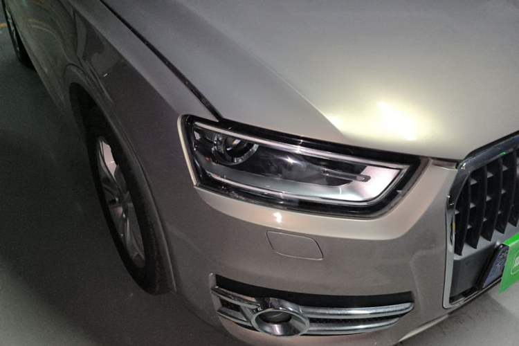 Used Audi Q3 2015 35 TFSI quattro Technology Edition Right Front Headlight
