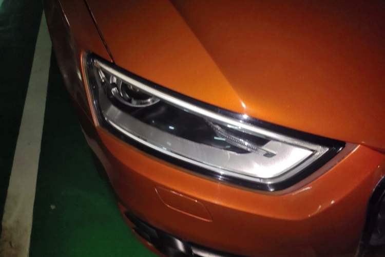 Used Audi Q3 2015 35 TFSI Comfort Model Right Front Headlight