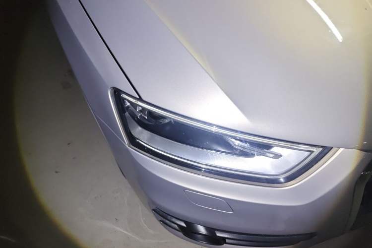 Used Audi Q3 2015 35 TFSI quattro Technology Edition Right Front Headlight
