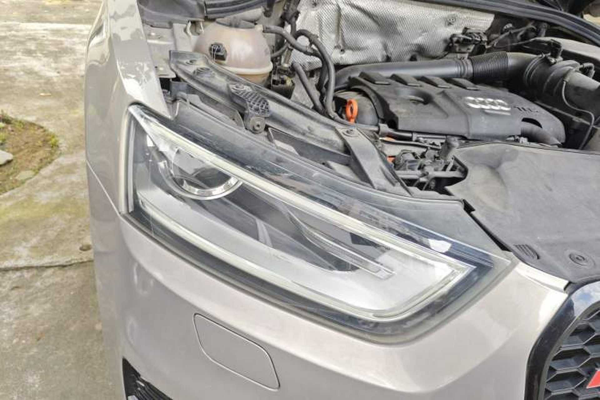 Used Audi Q3 2015 35 TFSI Ambition Edition Right Front Headlight