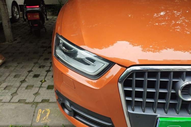 Used Audi Q3 2015 35 TFSI Comfort Model Right Front Headlight