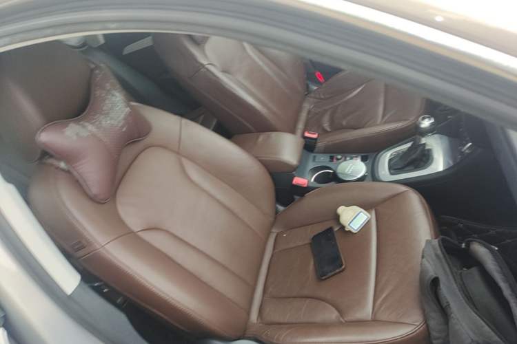 Used Audi Q3 2015 35 TFSI Comfort Model Right Front Seat