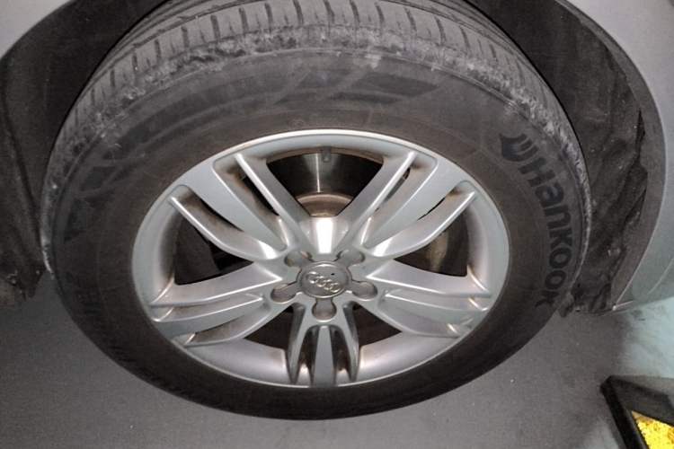 Used Audi Q3 2015 35 TFSI quattro Technology Edition Right Front Wheel Hub