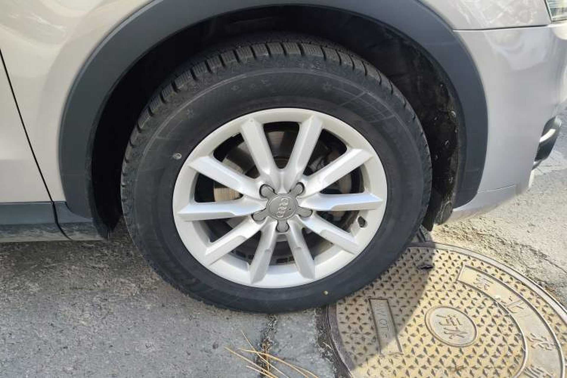 Used Audi Q3 2015 30 TFSI Ambition Edition Right Front Wheel Hub