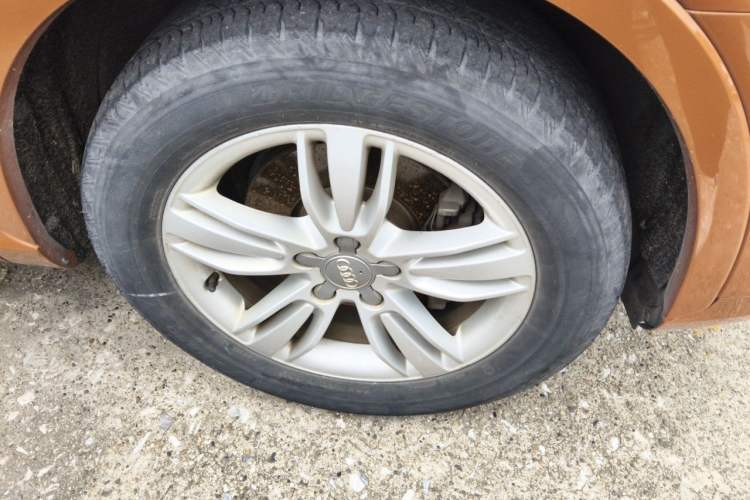 Used Audi Q3 2015 35 TFSI quattro Technology Edition Right Front Wheel Hub