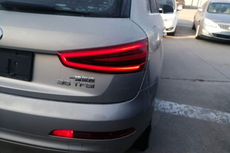 Used Audi Q3 2015 35 TFSI Millionth Anniversary Comfort Model Right Rear Taillight