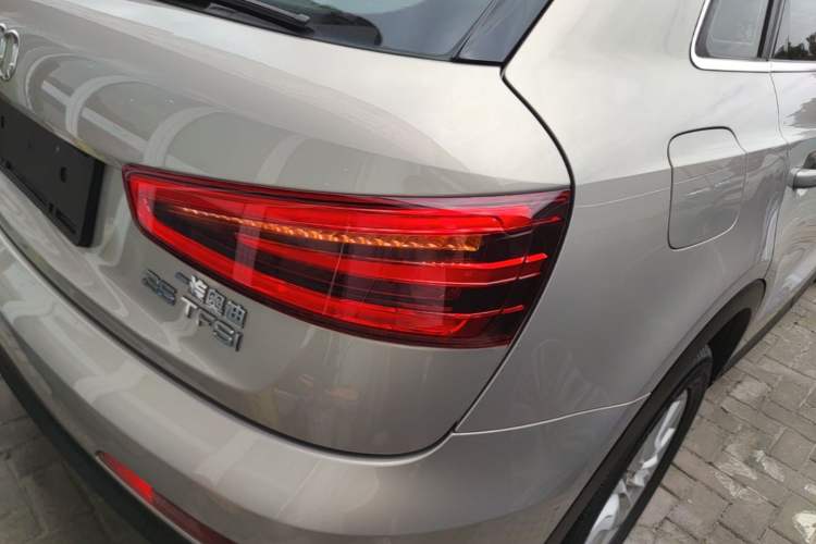 Used Audi Q3 2015 35 TFSI Ambition Edition Right Rear Taillight