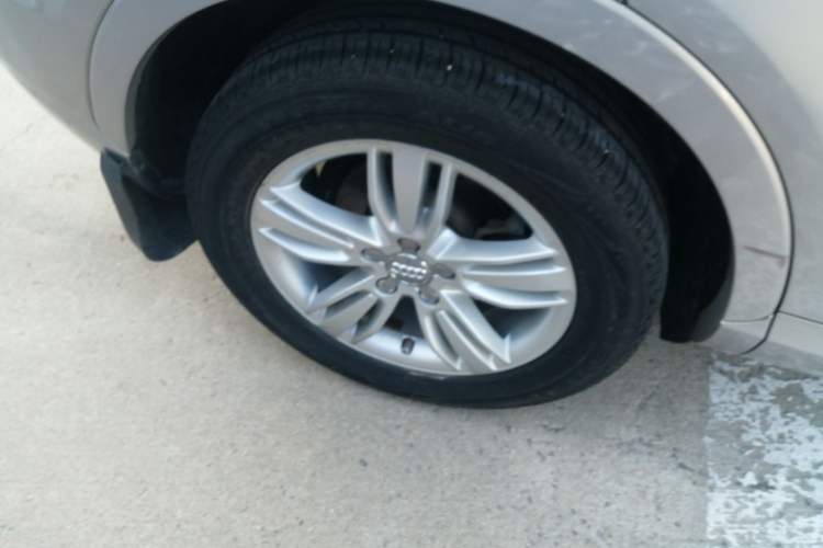 Used Audi Q3 2015 35 TFSI Millionth Anniversary Comfort Model Right Rear Wheel Hub