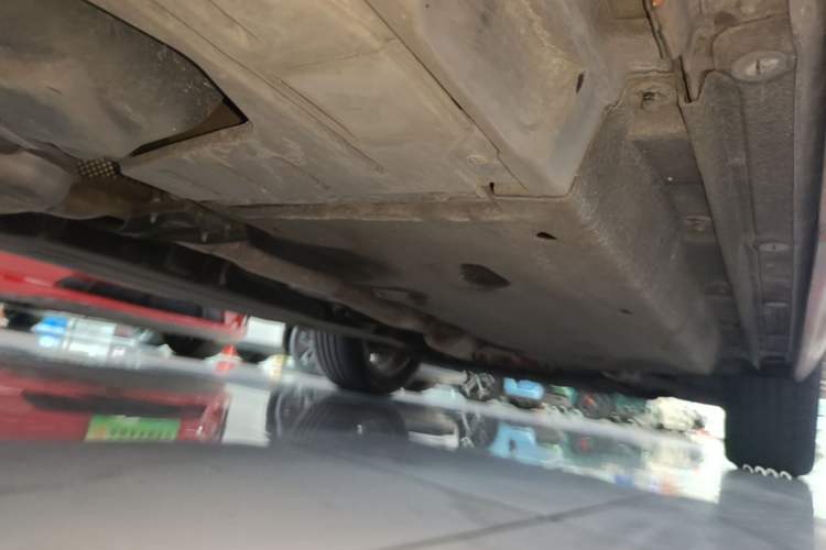 Used Audi Q3 2015 35 TFSI Comfort Model Right Side Sill