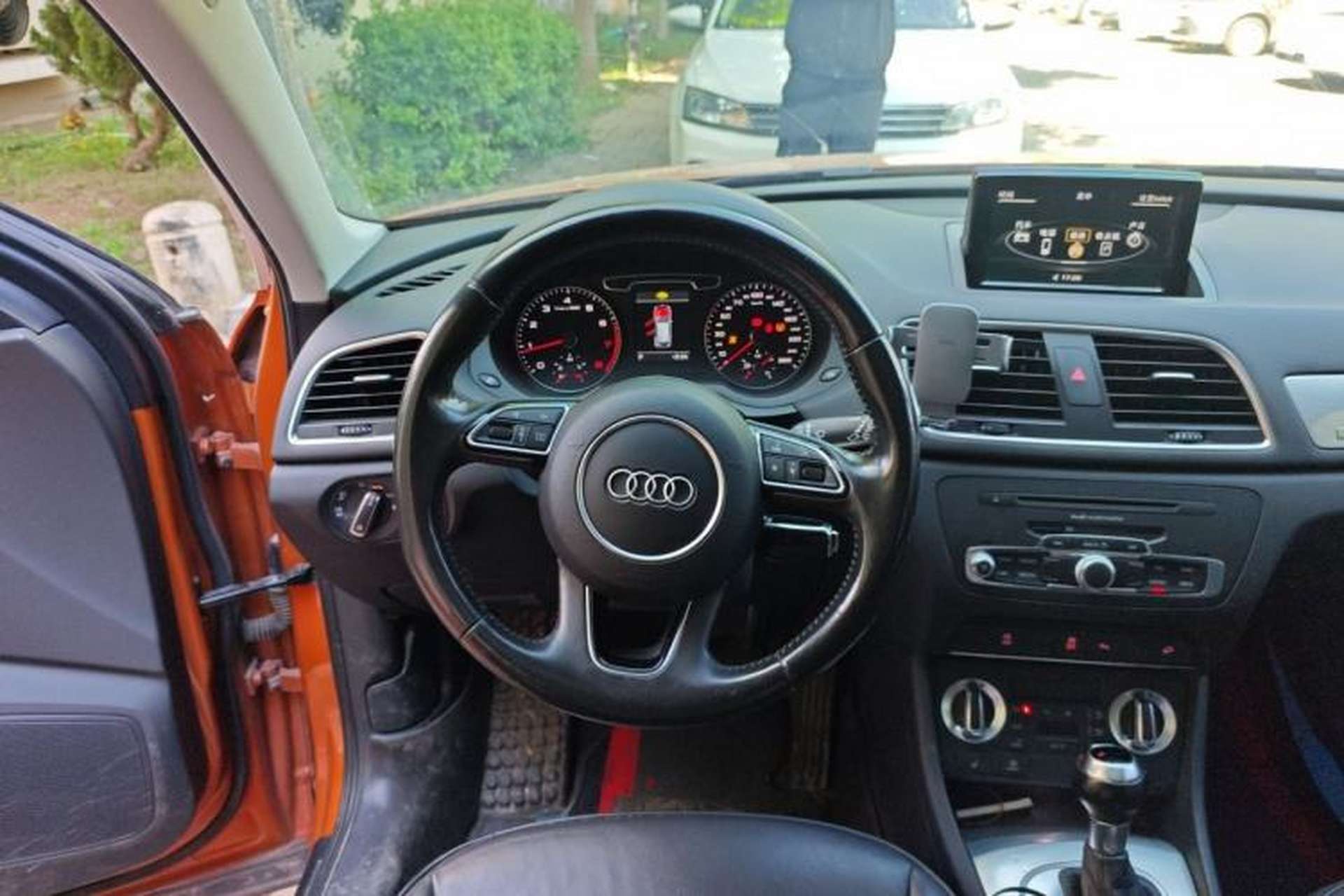 Used Audi Q3 2015 35 TFSI quattro Technology Edition Steering Wheel