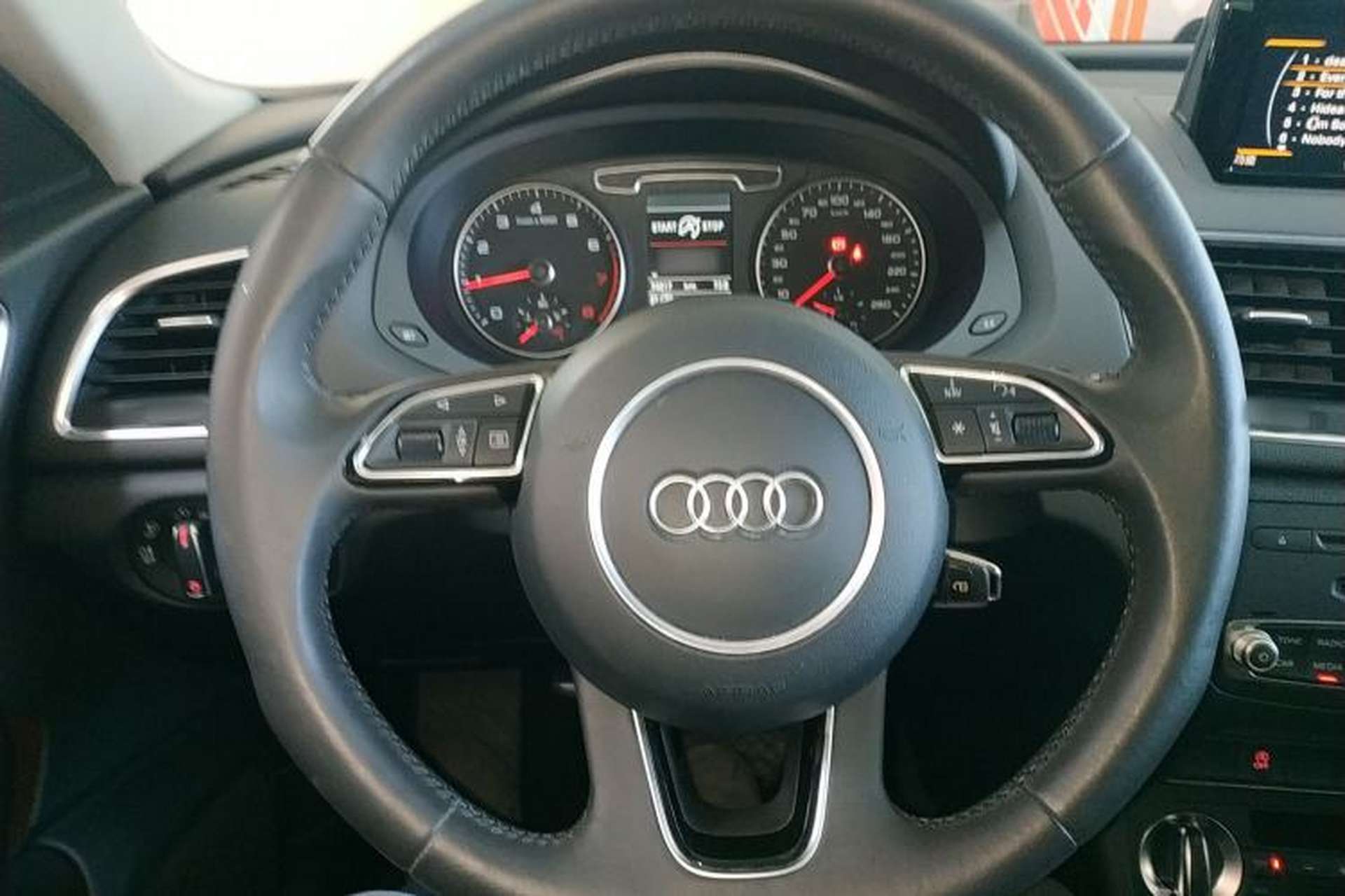 Used Audi Q3 2015 35 TFSI quattro Technology Edition Steering Wheel