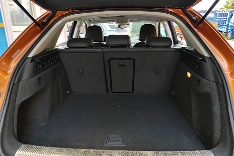 Used Audi Q3 2015 35 TFSI quattro Technology Edition Trunk