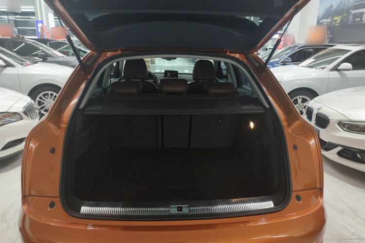 Used Audi Q3 2015 35 TFSI Comfort Model Trunk