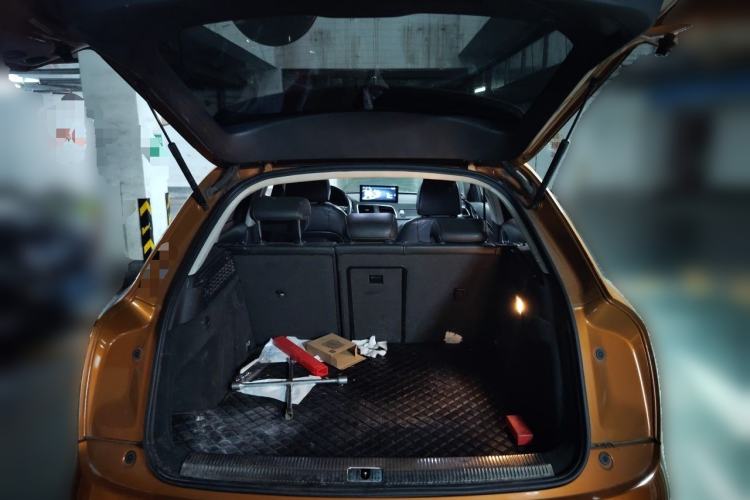Used Audi Q3 2015 35 TFSI Comfort Model Trunk