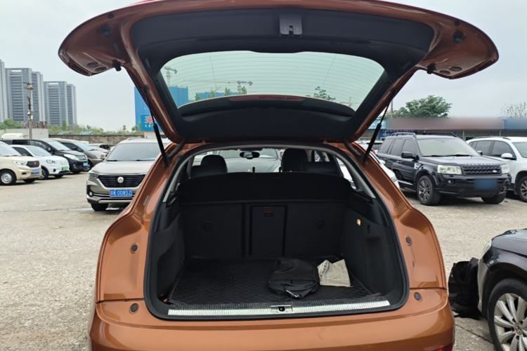 Used Audi Q3 2015 35 TFSI quattro Technology Edition Trunk