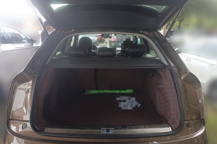 Used Audi Q3 2015 35 TFSI Ambition Edition Trunk