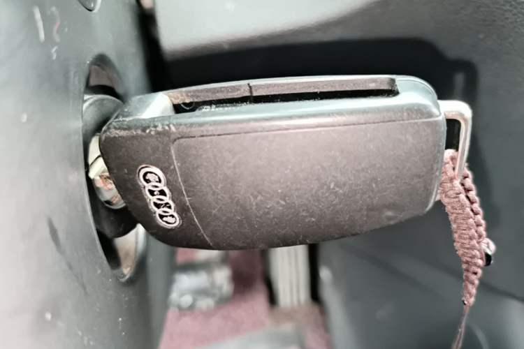 Used Audi Q3 2015 35 TFSI quattro Technology Edition Vehicle Key