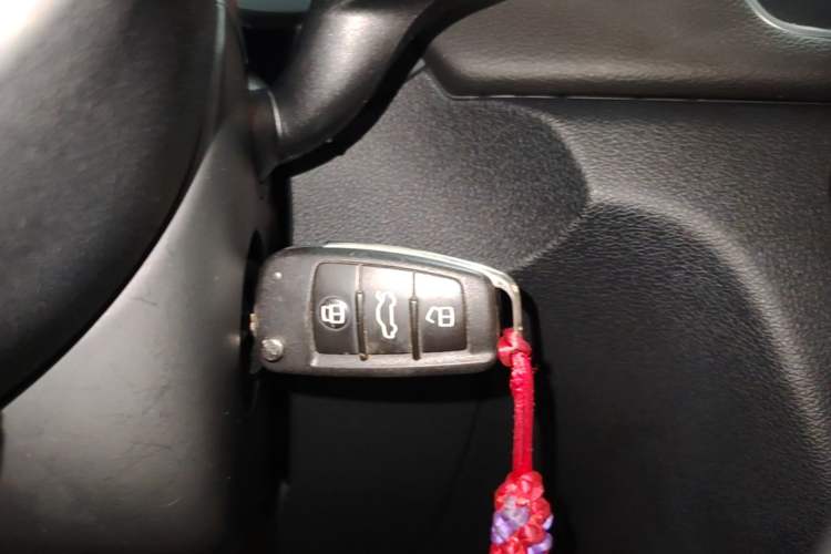 Used Audi Q3 2015 35 TFSI Millionth Anniversary Comfort Model Vehicle Key