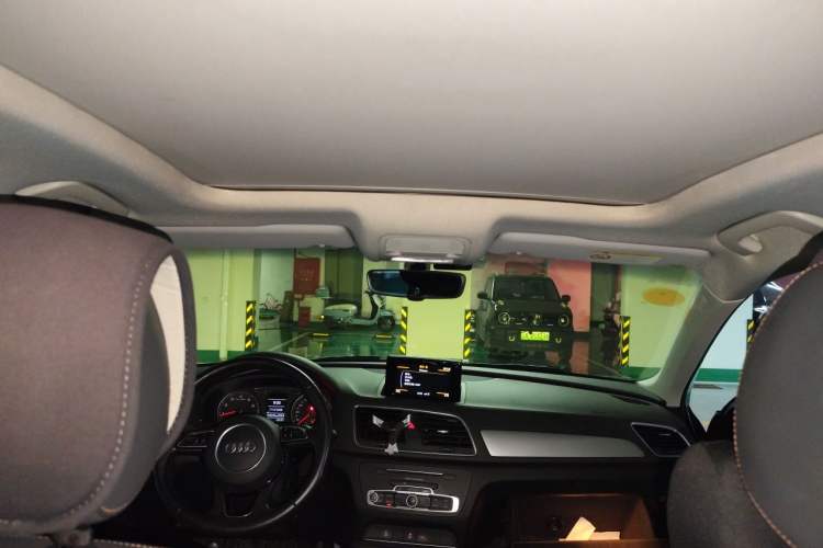 Used Audi Q3 2016 30 TFSI Fashion Model Headliner