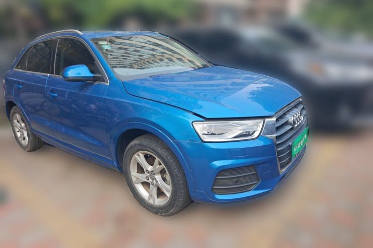 Used Audi Q3 2016 30 TFSI Fashion Model Front Right 45 Deg
