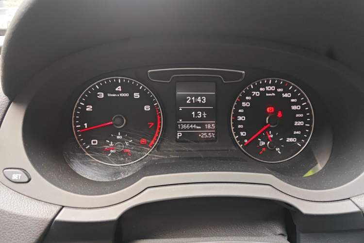 Used Audi Q3 2016 30 TFSI Fashion Model Instrument Cluster