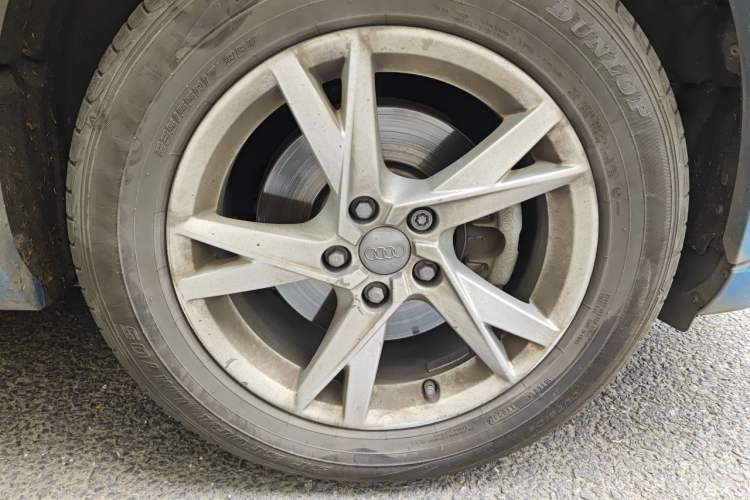 Used Audi Q3 2016 30 TFSI Fashion Model Right Front Wheel Hub