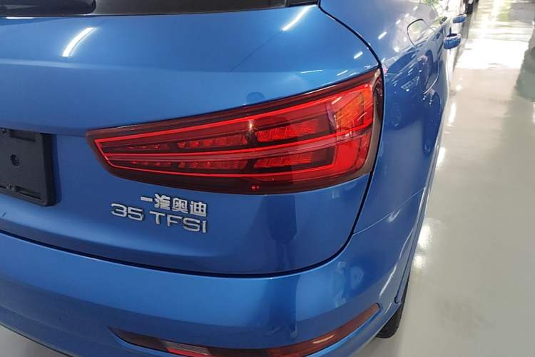 Used Audi Q3 2016 35 TFSI Fashion Model Right Rear Taillight