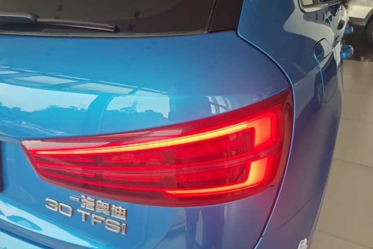 Used Audi Q3 2016 30 TFSI Fashion Model Right Rear Taillight
