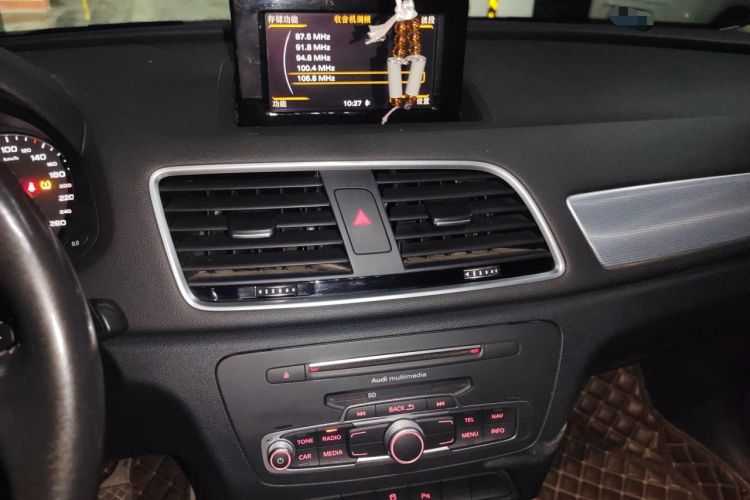 Used Audi Q3 2016 30 TFSI Fashion Model Audio And AC Panel