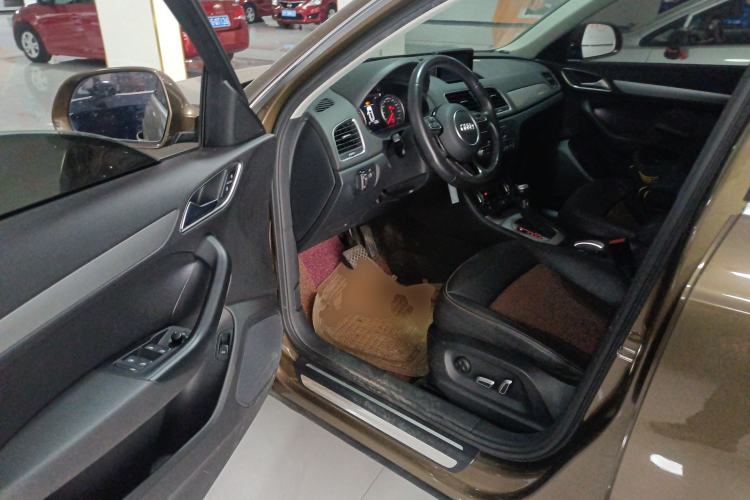 Used Audi Q3 2016 30 TFSI Fashion Model Driver Seat