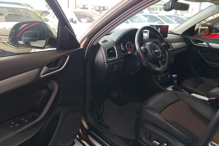 Used Audi Q3 2016 30 TFSI Fashion Model Driver Seat
