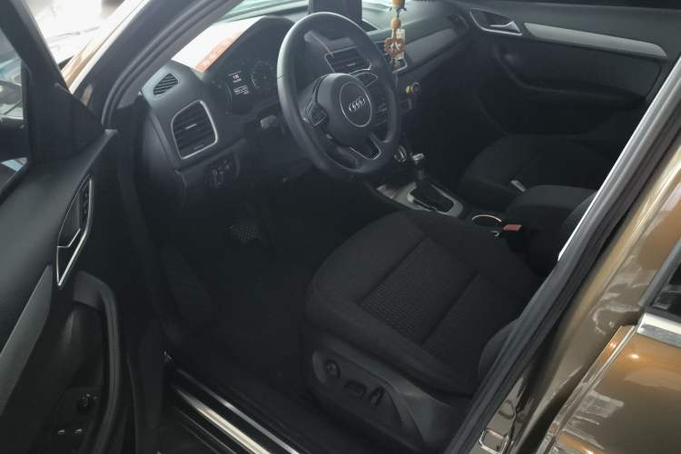 Used Audi Q3 2016 30 TFSI Collector's Edition Intelligent Model Driver Seat