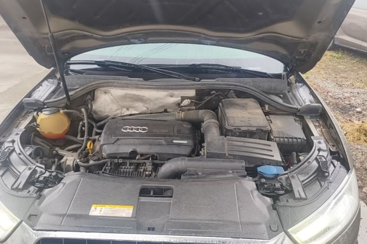 Used Audi Q3 2016 35 TFSI Fashion Model Engine Bay