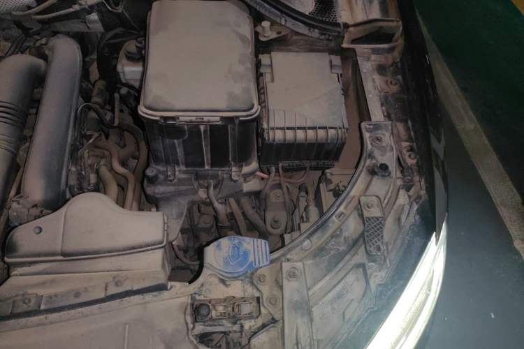 Used Audi Q3 2016 30 TFSI Fashion Model Engine Bay Left