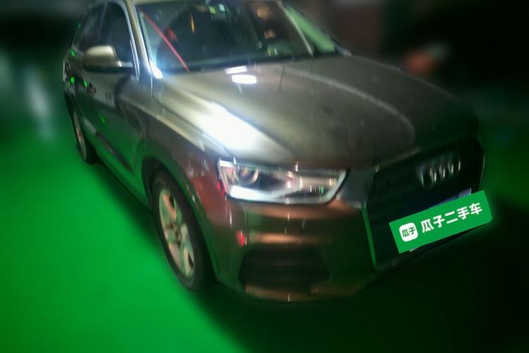 Used Audi Q3 2016 30 TFSI Fashion Model Front Right 45 Deg