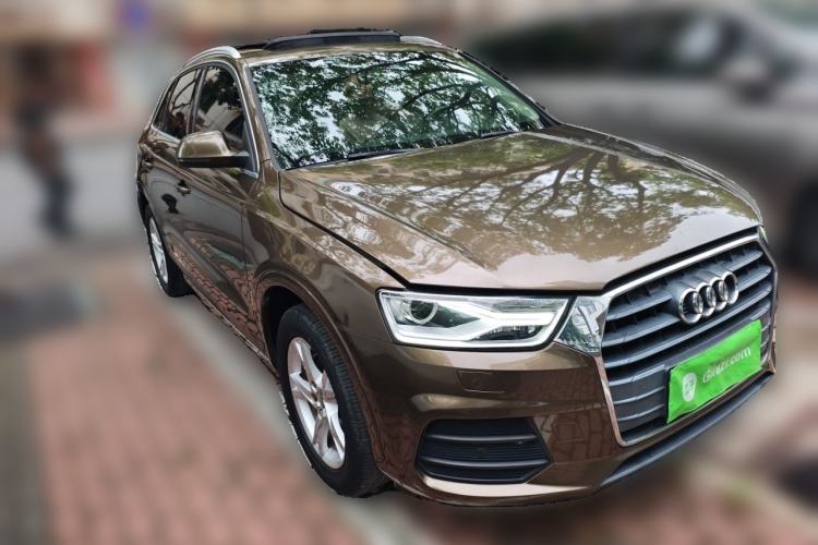 Used Audi Q3 2016 30 TFSI Fashion Model Front Right 45 Deg