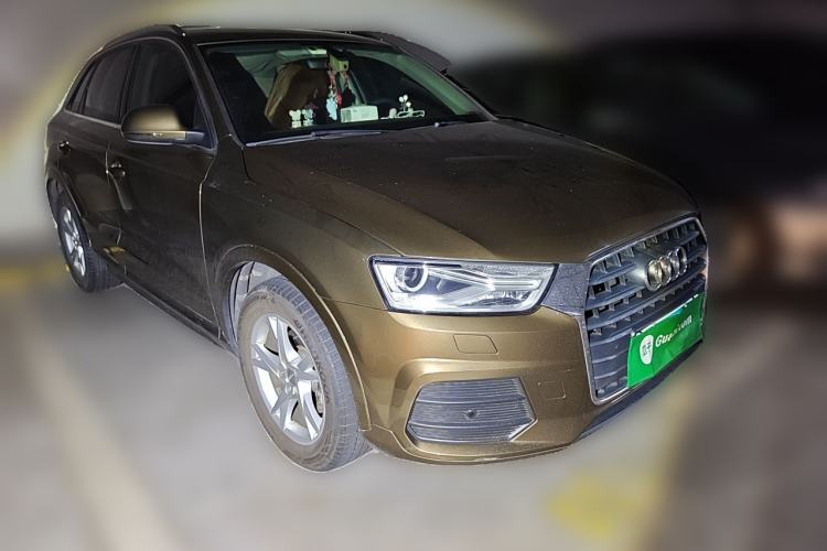 Used Audi Q3 2016 30 TFSI Fashion Model Front Right 45 Deg