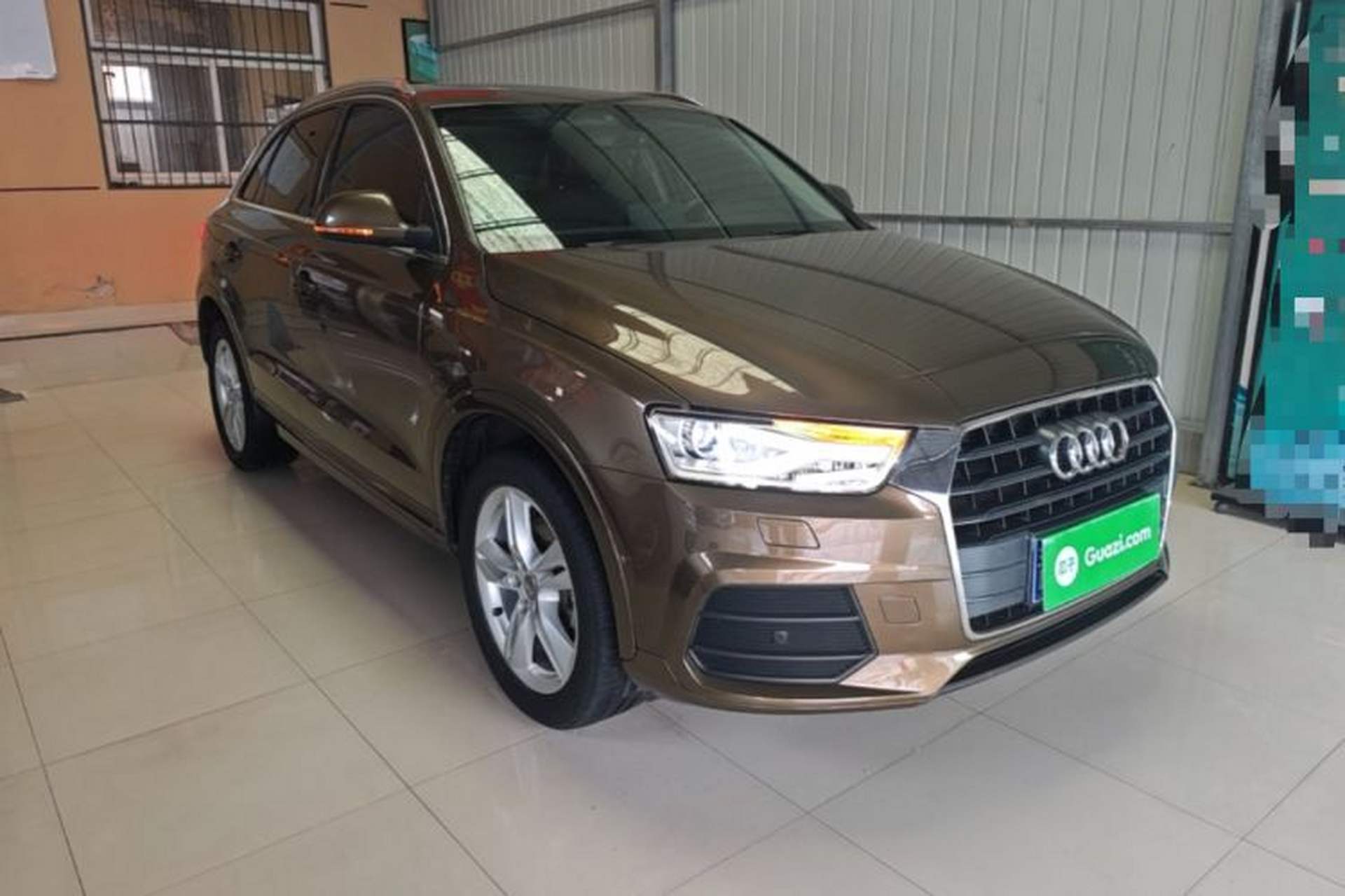 Used Audi Q3 2016 30 TFSI Fashion Model Front Right 45 Deg