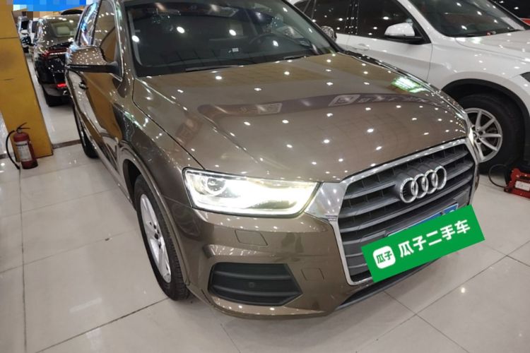 Used Audi Q3 2016 30 TFSI Fashion Model Front Right 45 Deg