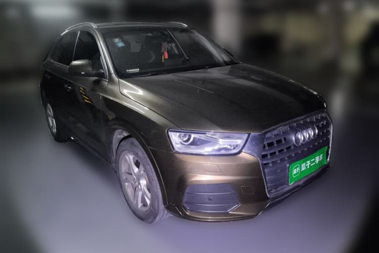 Used Audi Q3 2016 30 TFSI Fashion Model Front Right 45 Deg