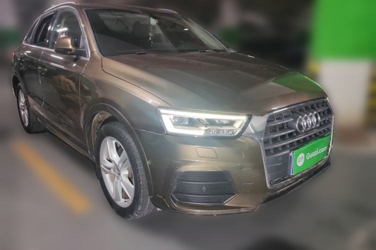 Used Audi Q3 2016 30 TFSI Fashion Model Front Right 45 Deg