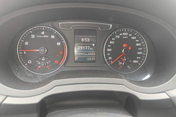 Used Audi Q3 2016 30 TFSI Fashion Model Instrument Cluster