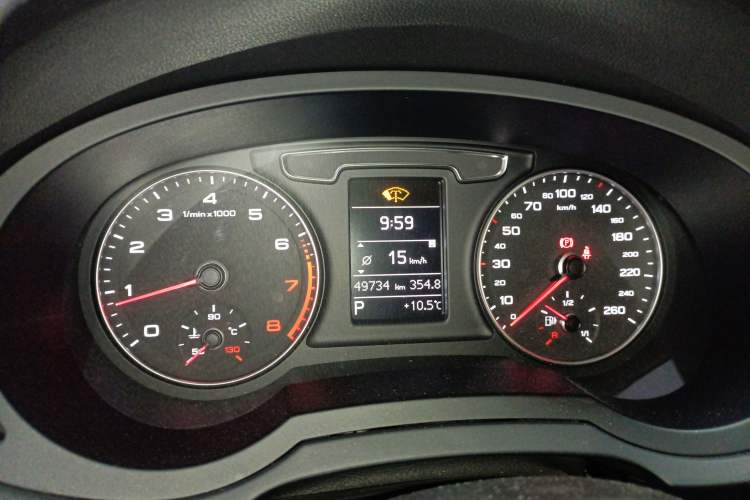 Used Audi Q3 2016 30 TFSI Fashion Model Instrument Cluster
