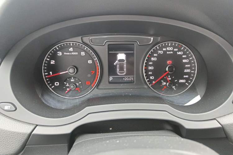 Used Audi Q3 2016 30 TFSI Standard Model Instrument Cluster