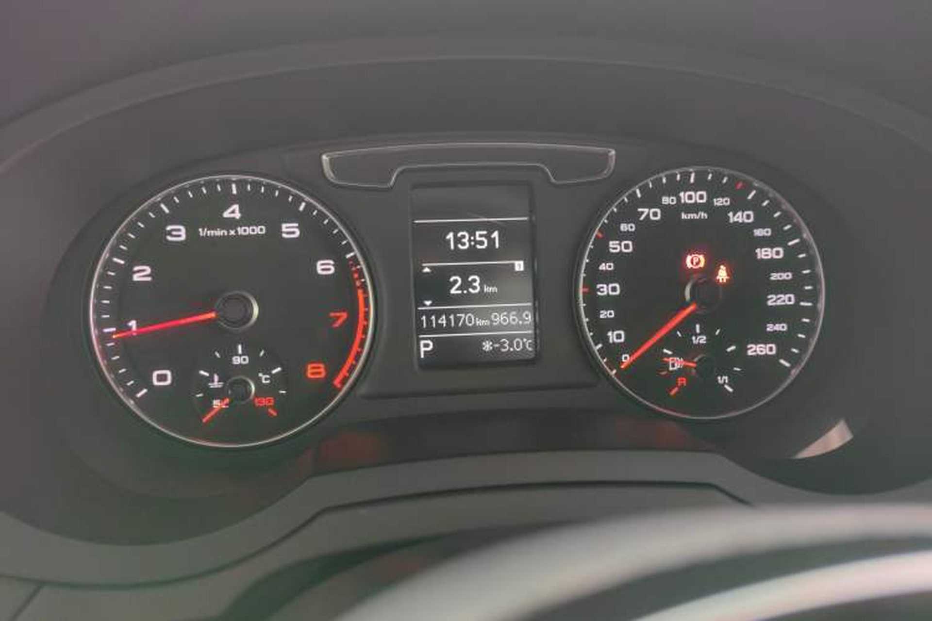 Used Audi Q3 2016 30 TFSI Fashion Model Instrument Cluster